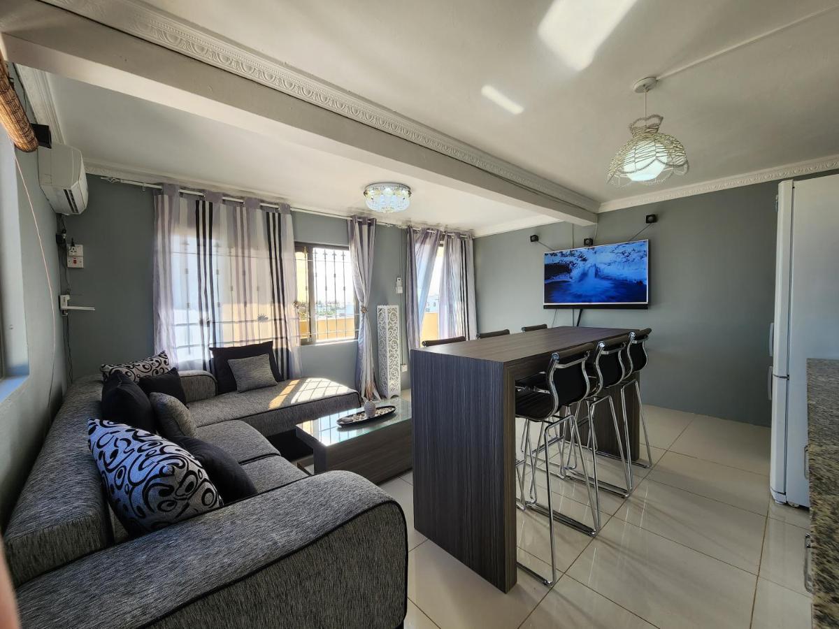 Sunsetview Beach Apartment Flic-en-Flacq Exterior foto